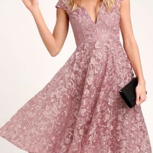 Blush/lavender colored mid length Lulu’s dress